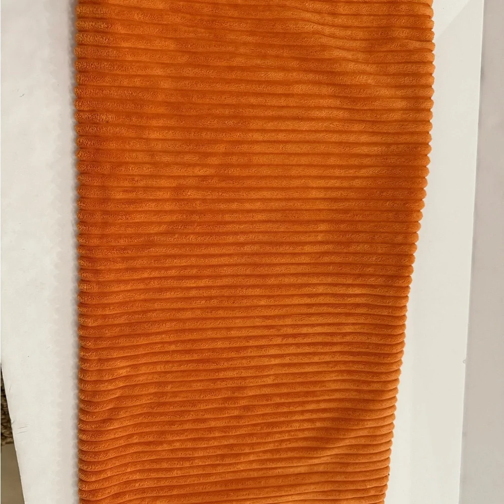 Pillow covers (2) X-LARGE orange very soft 26